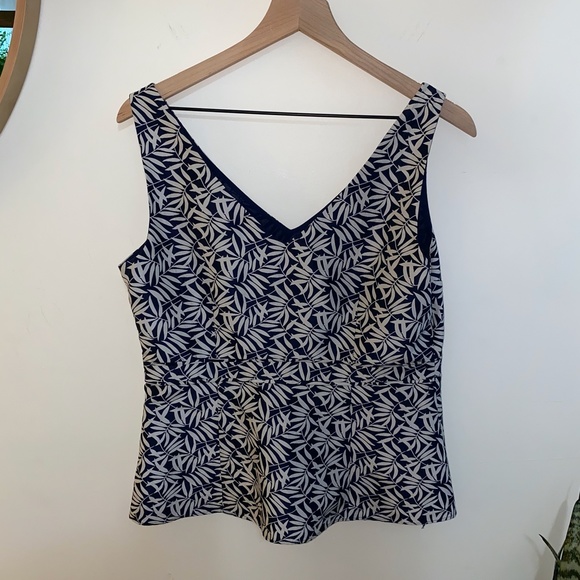 Ann Taylor Blouse - Picture 5 of 5